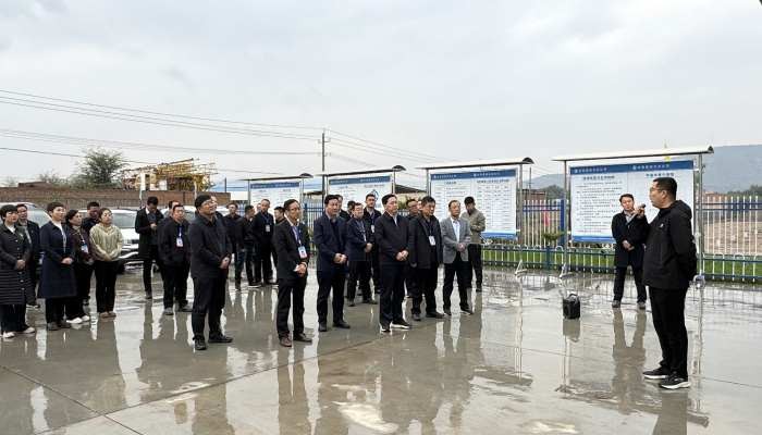 臨洮縣委副書記李清元、縣政協(xié)主席黎輝一行調(diào)研臨洮國家現(xiàn)代農(nóng)業(yè)產(chǎn)業(yè)園智慧農(nóng)業(yè)示范園建設(shè)項目